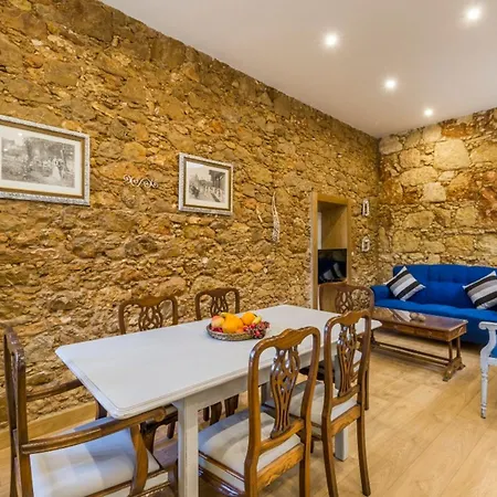 Charming In With Shared Pool *