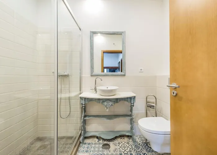 Charming In With Shared Pool ヴィラ